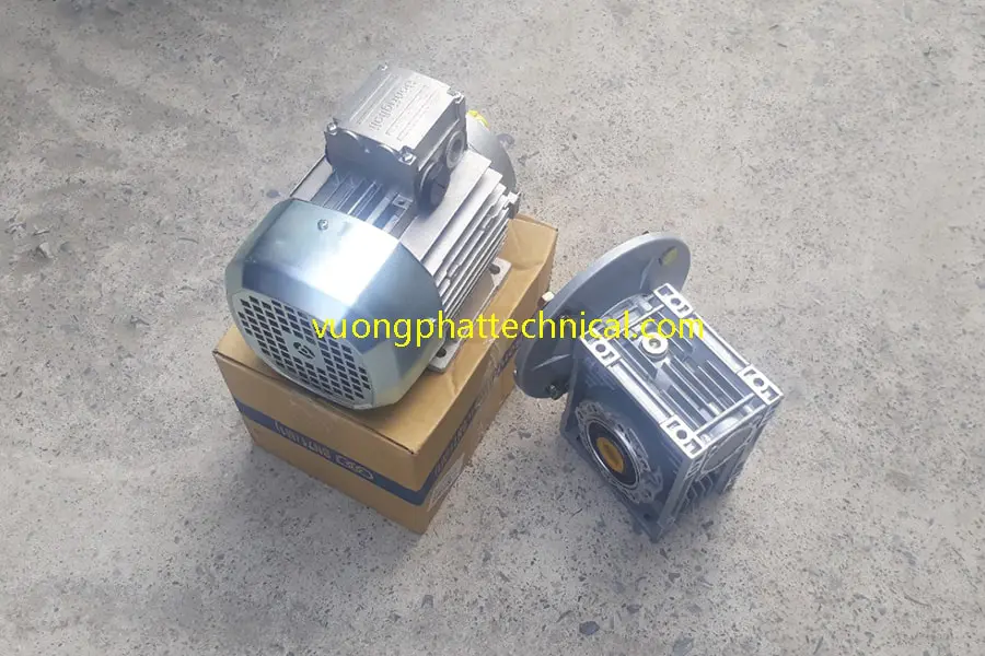 Motor chân đế Bonfiglioli