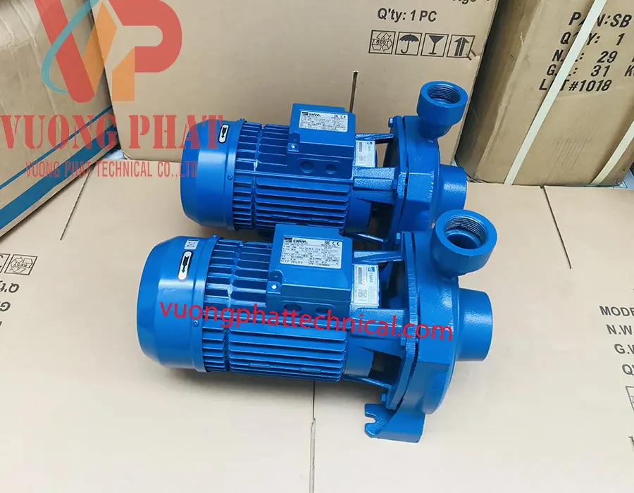 Bơm ly tâm trục ngang Ebara CMB 550T