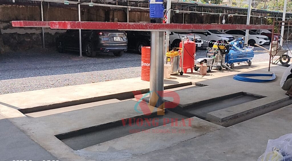 Cầu nâng ô tô 1 trụ âm nên chữ H