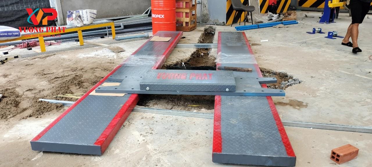 Cầu Nâng Ô Tô 1 Trụ Âm Nền (Ty Nâng Rửa Xe) - Xoay 360°