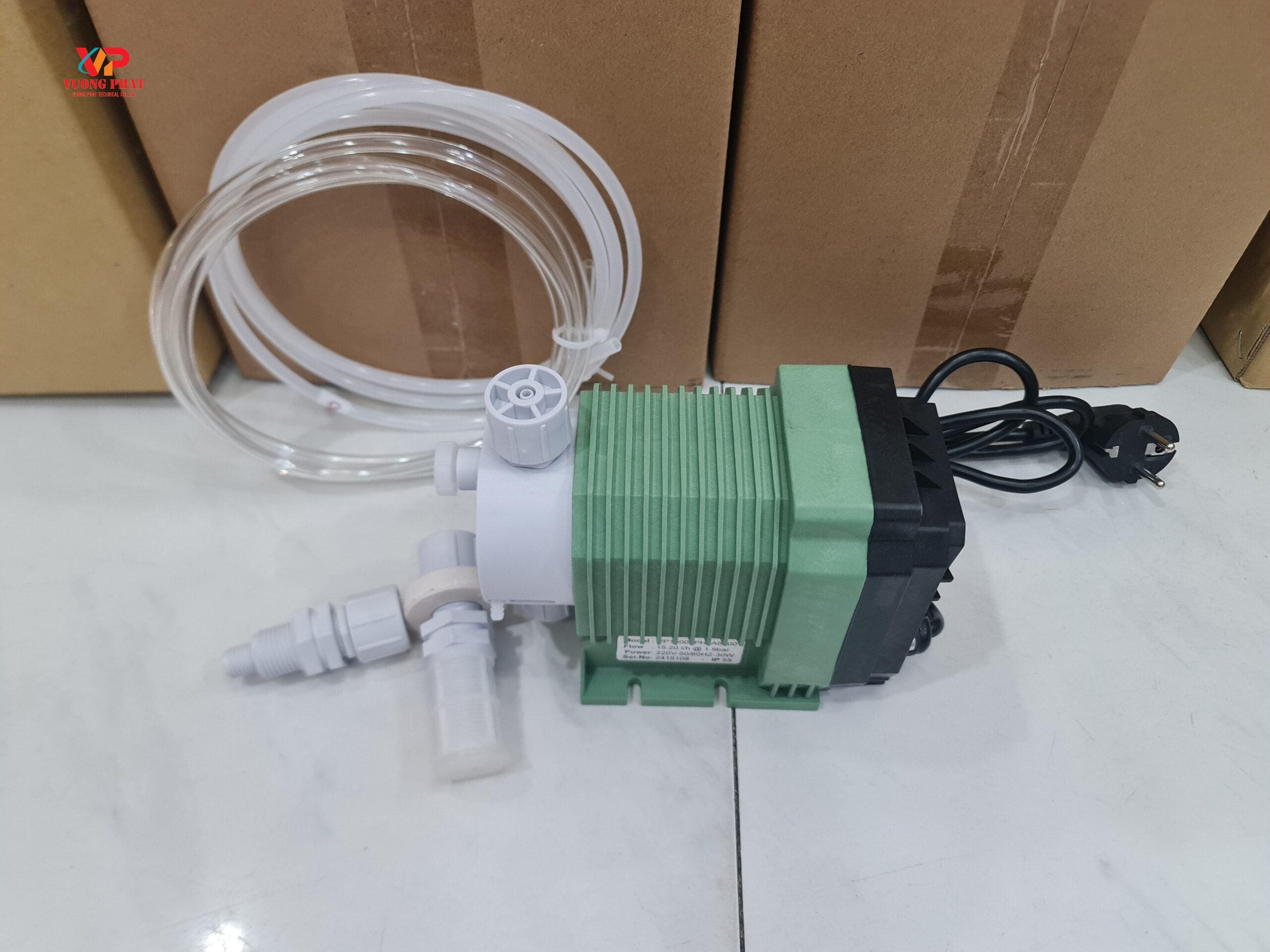 Bơm định lượng Titan CP30002