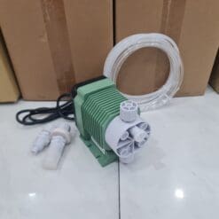 Bơm định lượng Titan CP50001