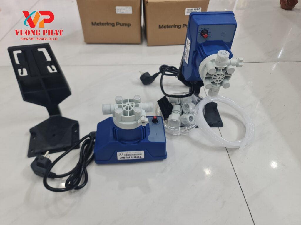 Bơm định lượng AKL800