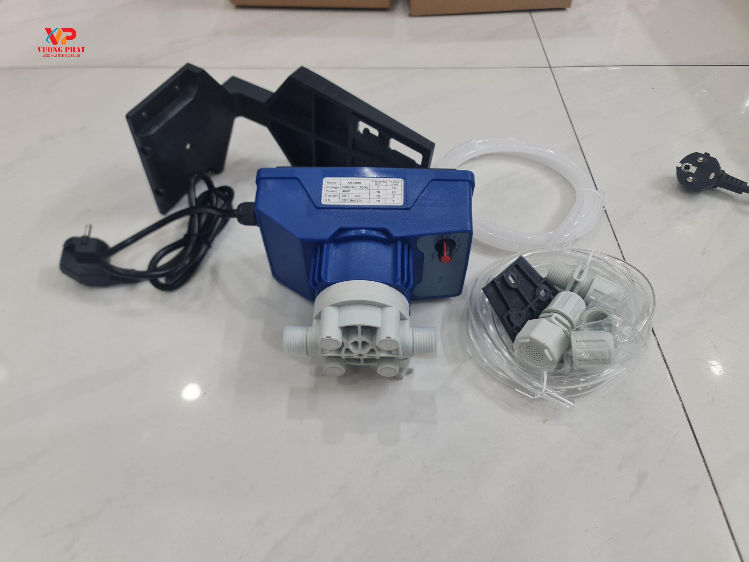 Bơm định lượng AKL800