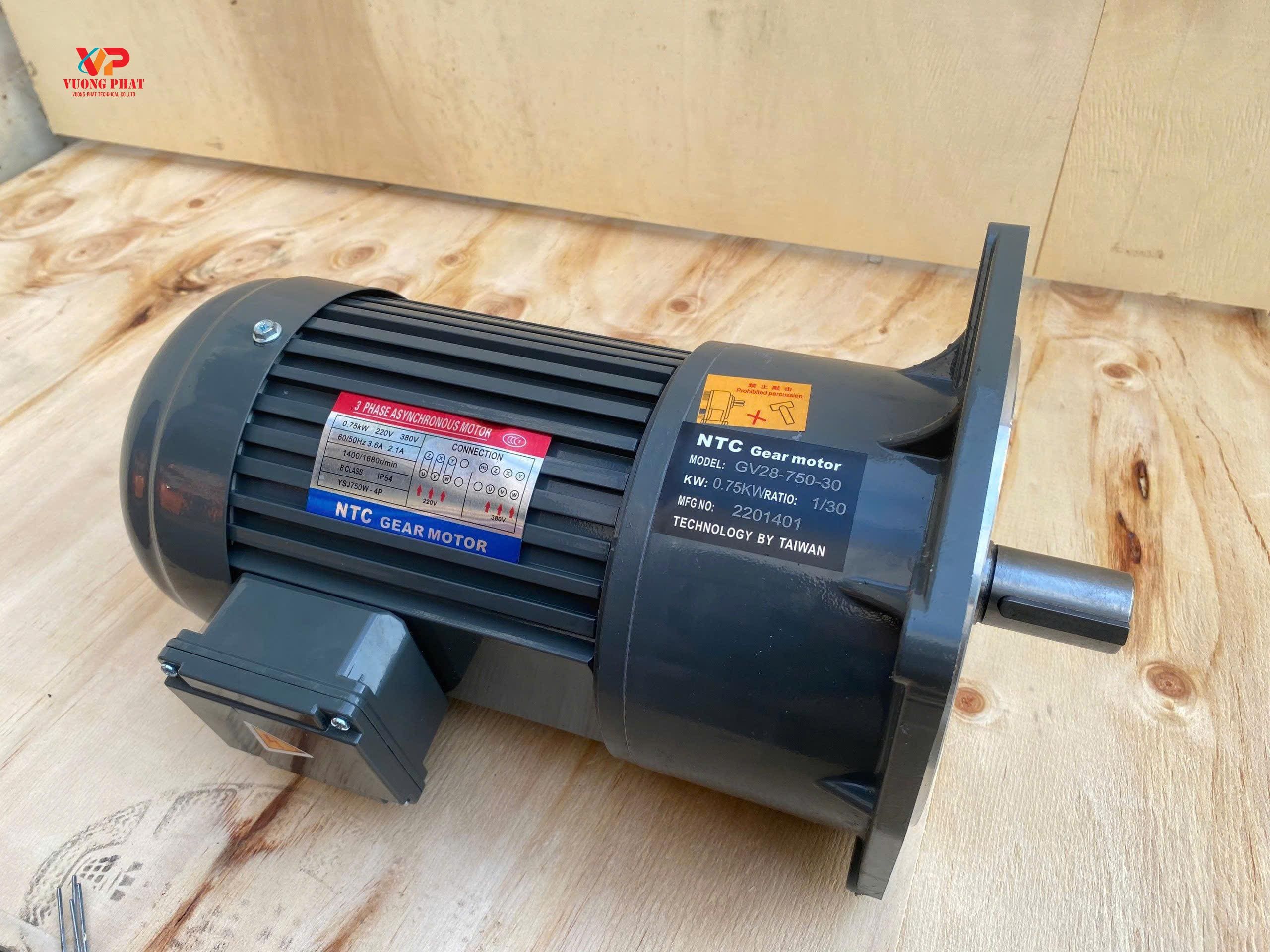 Mô tơ Giảm tốc mặt bích NTC