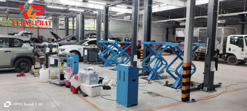 Cầu nâng cắt kéo âm nền VP 3,5 tấn