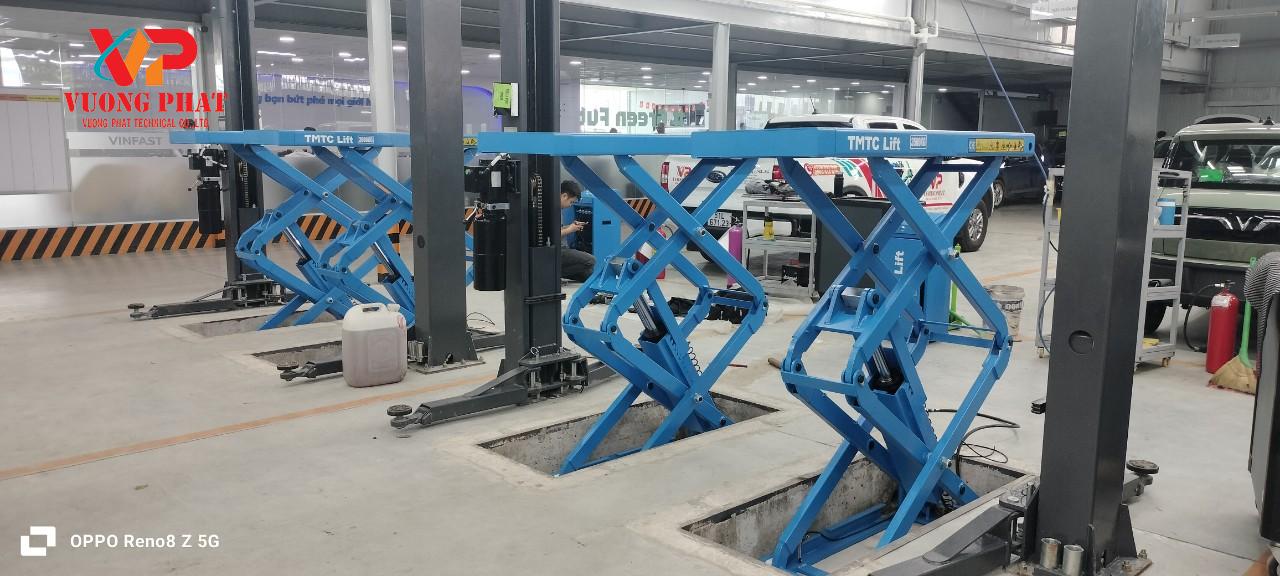Cầu nâng cắt kéo âm nền VP 3,5 tấn
